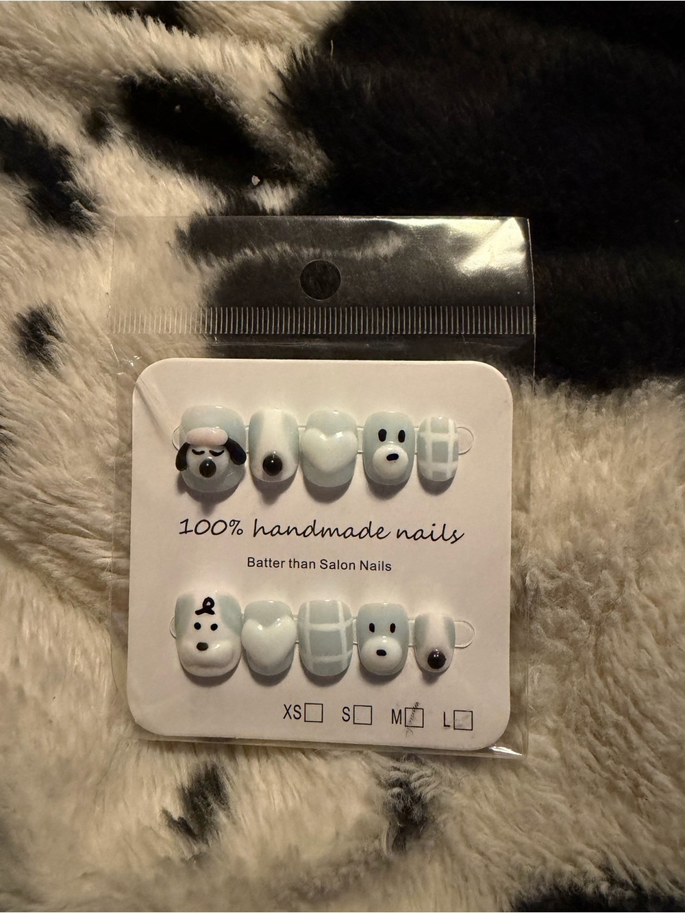 100% Handmade Light Blue & White Small Pets Press-On Nails